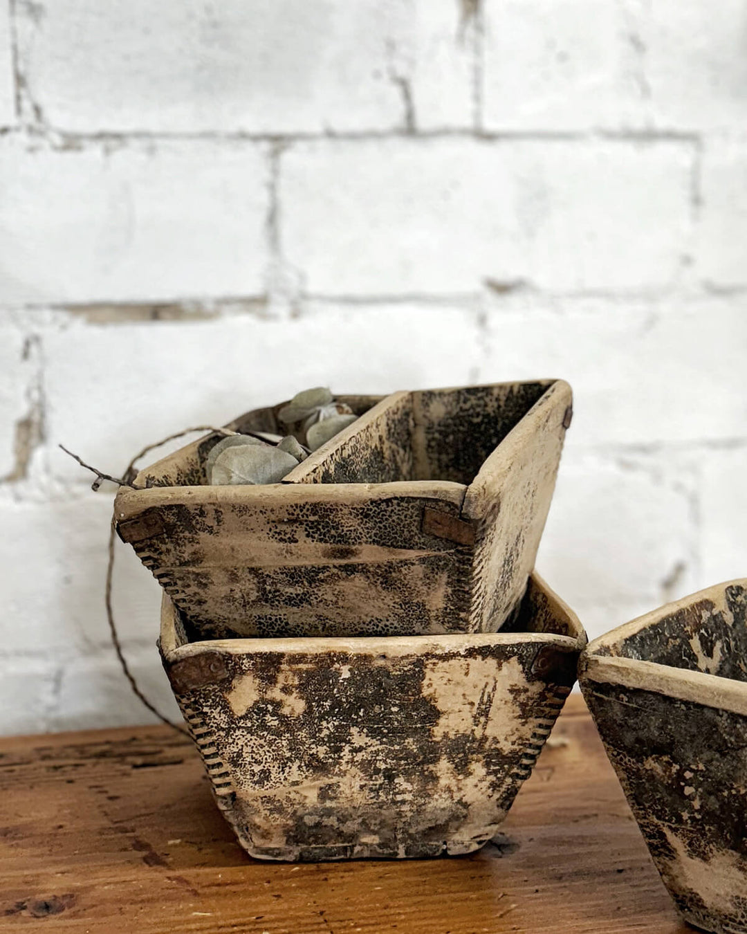 Antique elm wood rice bowls - La Casa by Importante