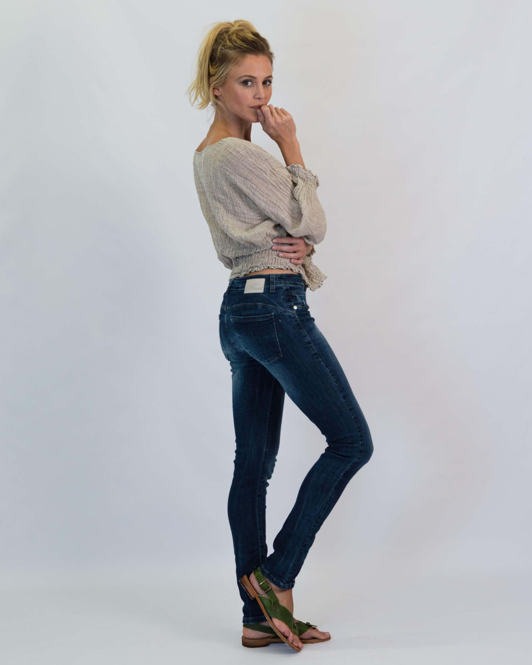 E250B JEANS - La Casa by Importante