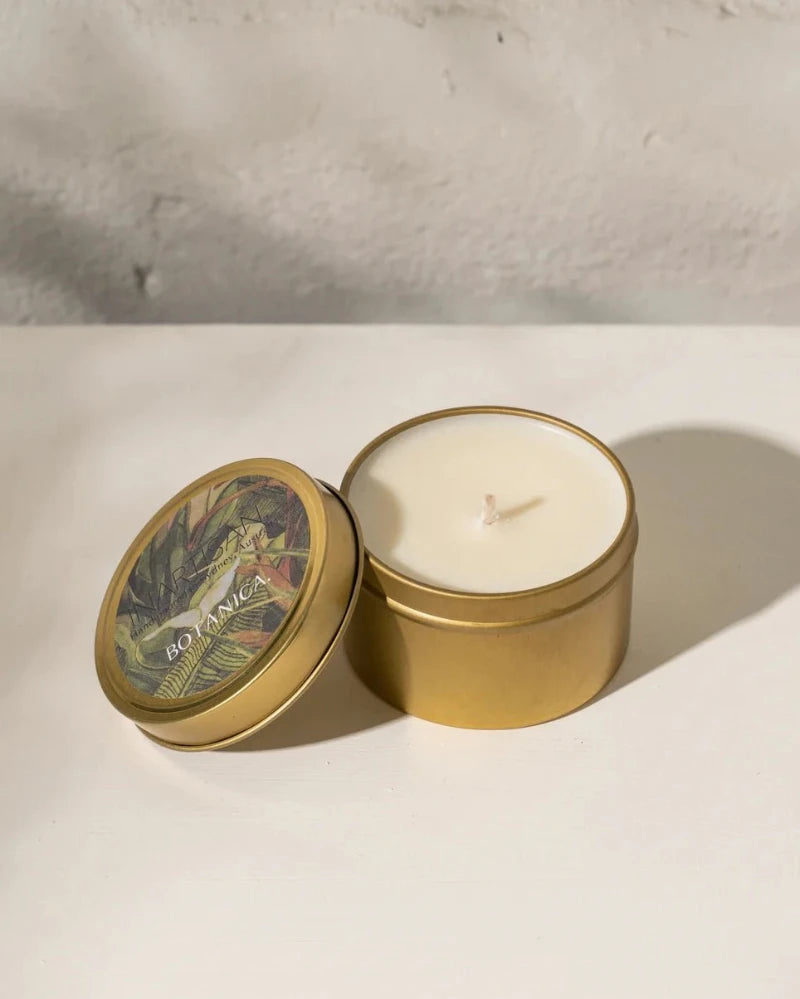 Hand poured soy candle in brass tin - La Casa by Importante