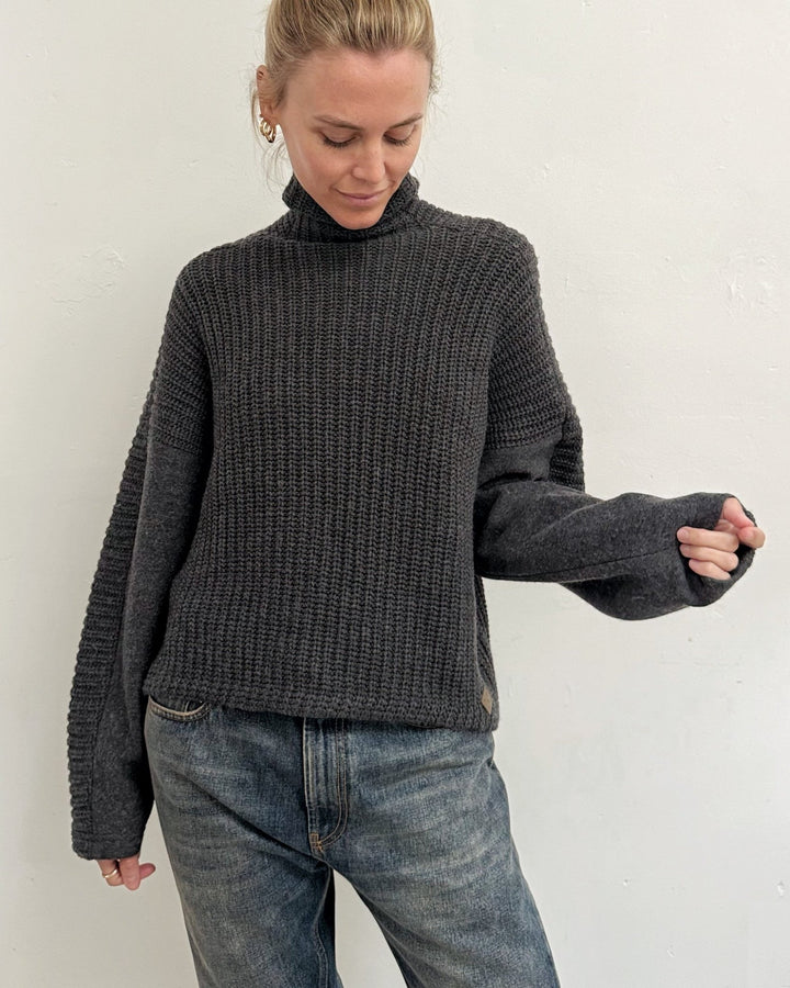 Nikolina Jumper - La Casa by Importante