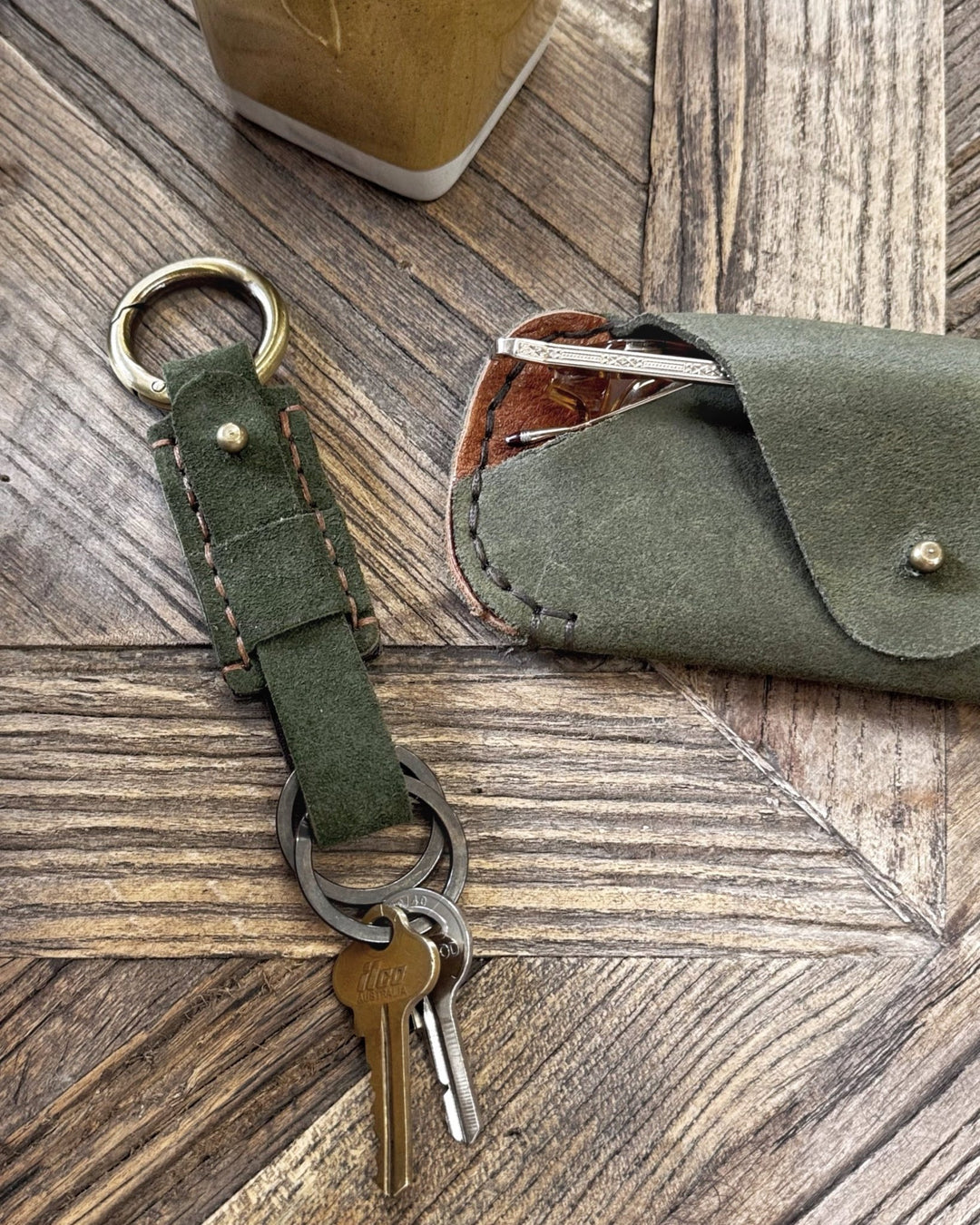 PORTACHIAVI - Leather keychain - La Casa by Importante