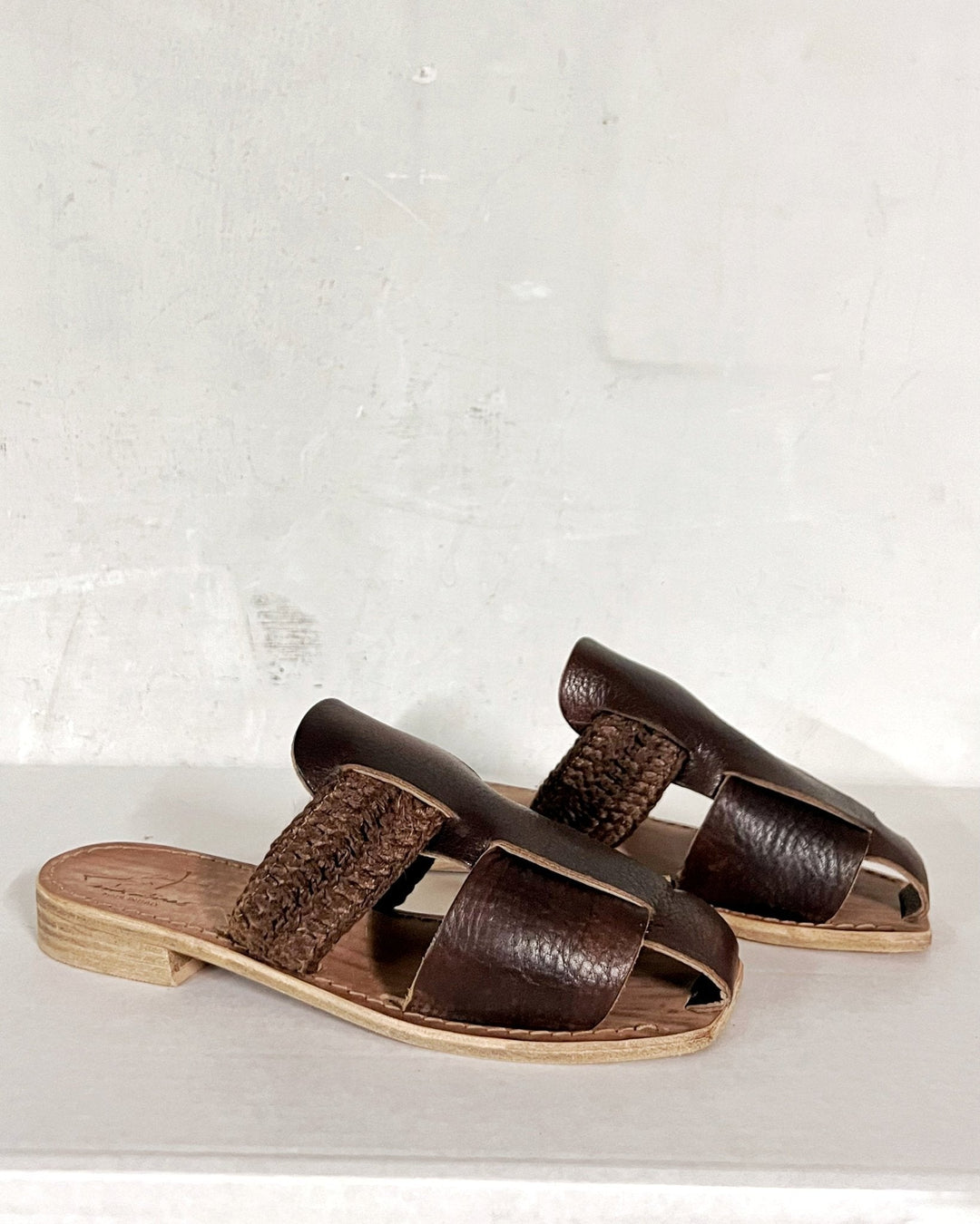 RAVELLO SANDALS - La Casa by Importante