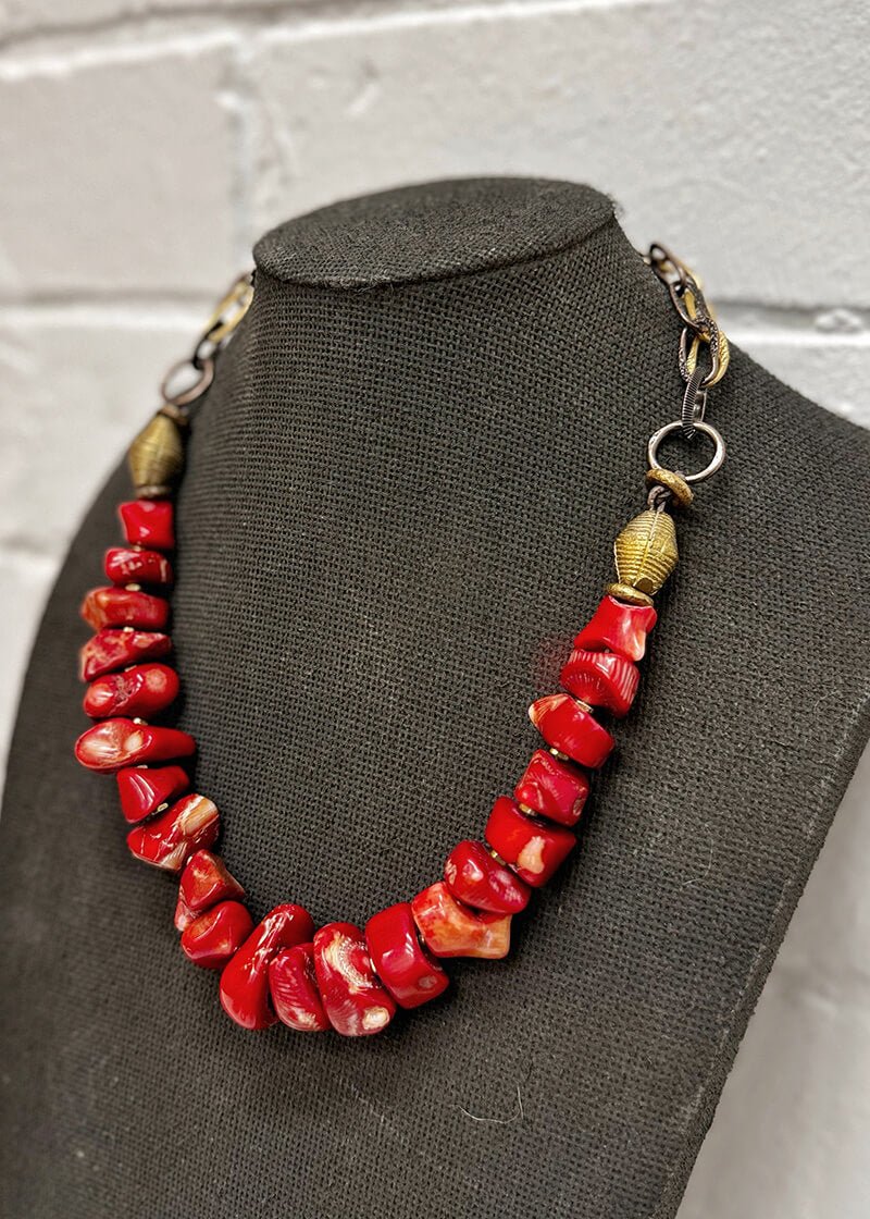 Red bamboo coral Necklace - La Casa by Importante