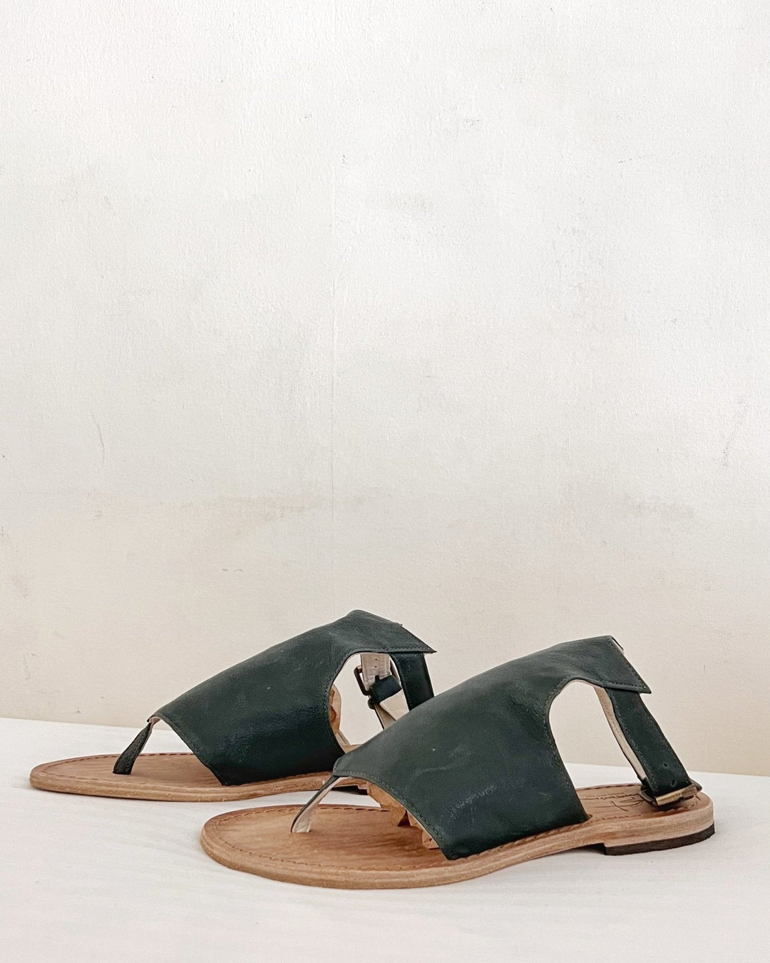 REVIVED - Grotta Sandals - Size 37 - La Casa by Importante