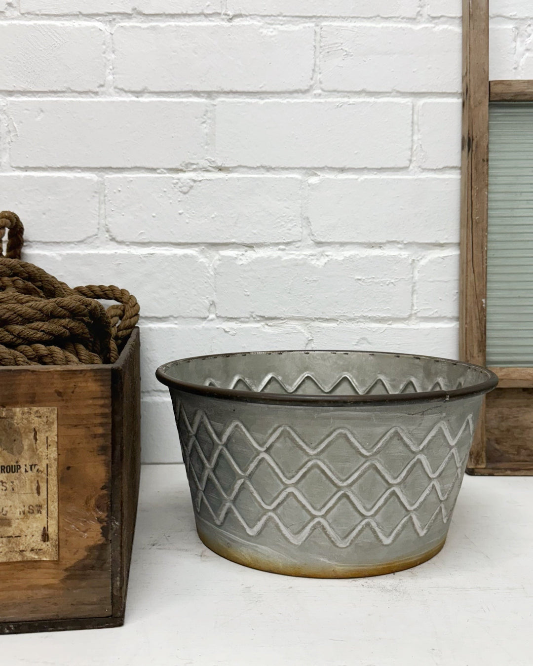 Vintage galvanised tub - La Casa by Importante