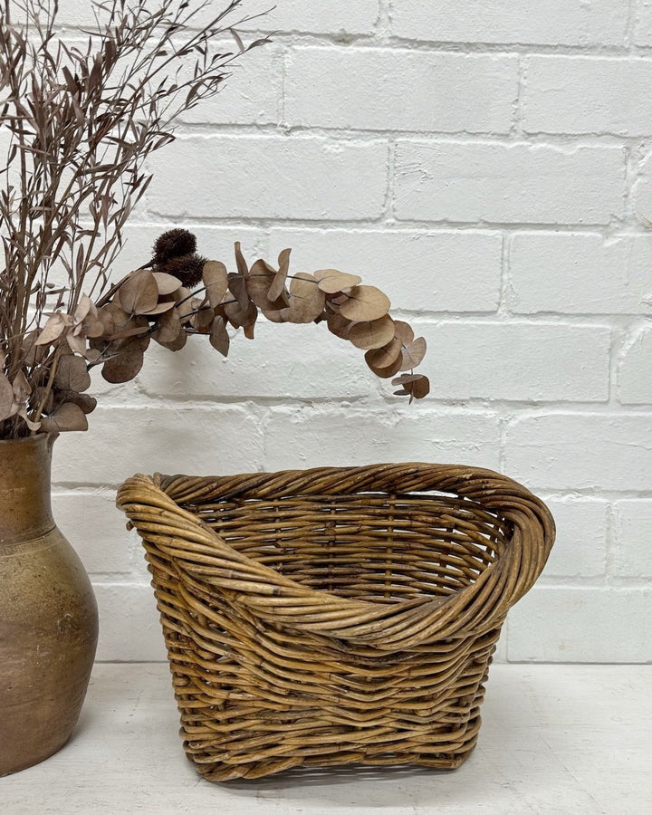 Vintage shaped cane baskets - La Casa by Importante