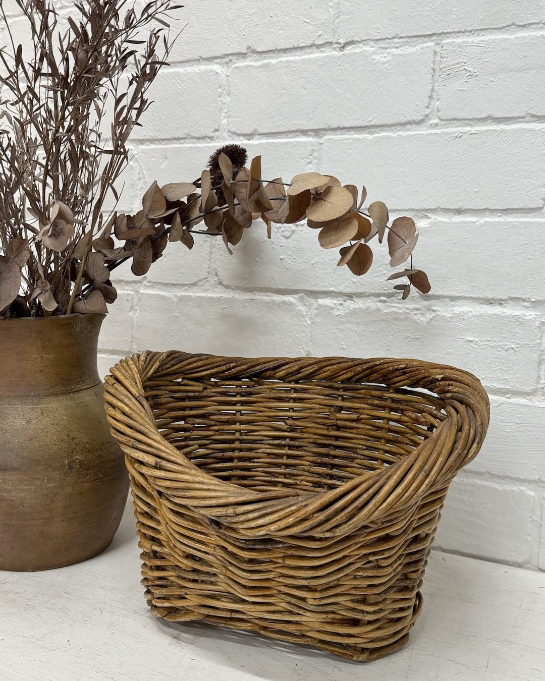 Vintage shaped cane baskets - La Casa by Importante